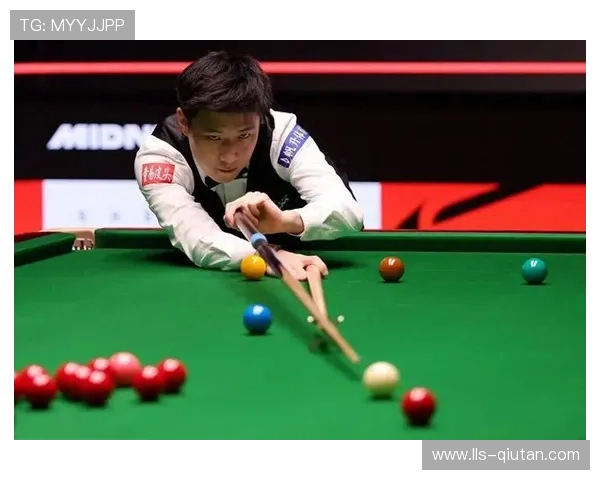 斯诺克传奇戴维斯：折服于赵心童在世锦赛上的表现