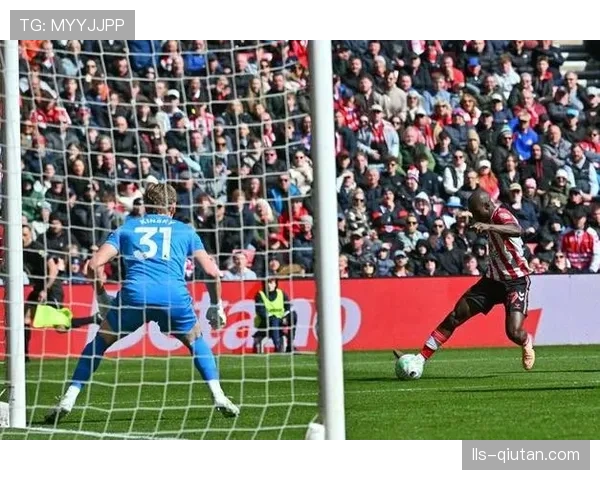 桑德兰1-0小胜托特纳姆热刺，升班马送热刺入降级区